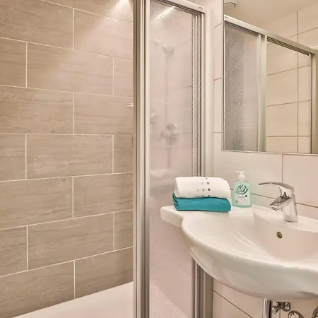 ホテル Jugendhotel Bachlehen Und Johanneshof 3*