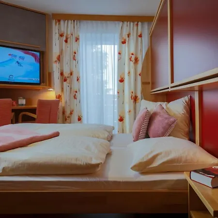 ホテル Jugendhotel Bachlehen Und Johanneshof 3*