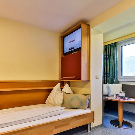 Hotel Jugendhotel Bachlehen Und Johanneshof Radstadt