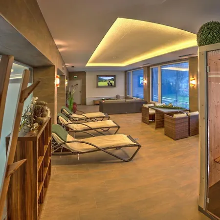 Jugendhotel Bachlehen Und Johanneshof 3*