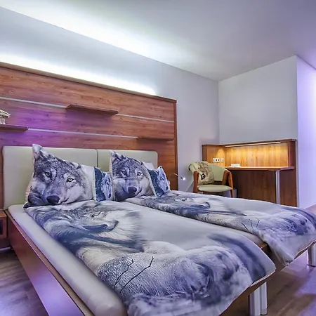 Hotel Jugendhotel Bachlehen Und Johanneshof Radstadt