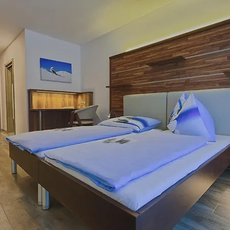 Jugendhotel Bachlehen Und Johanneshof Hotel Radstadt